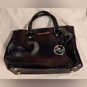 Used Michael Kors Sutton Leather Satchel Medium COA Black Top Zipper Close